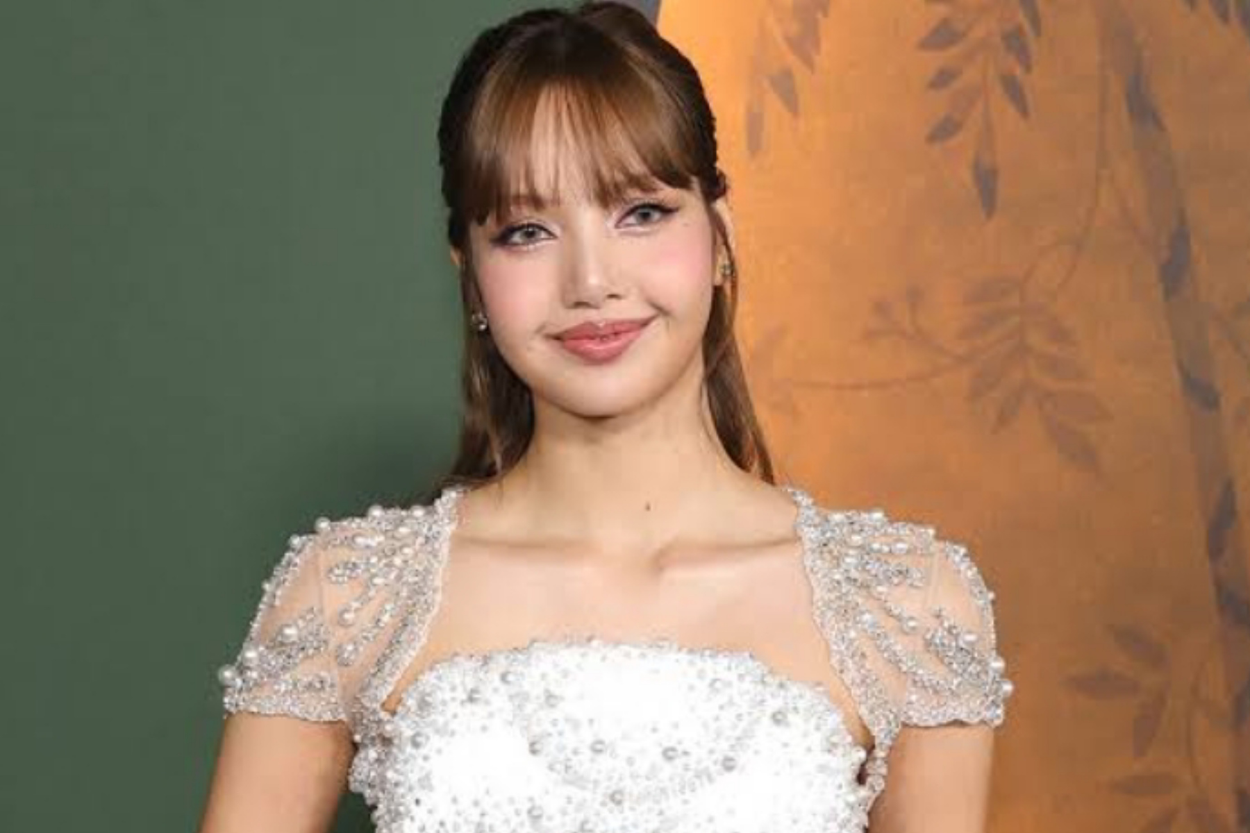 Momen Ikonik Lisa BLACKPINK dan Felix Stray Kids di Paris