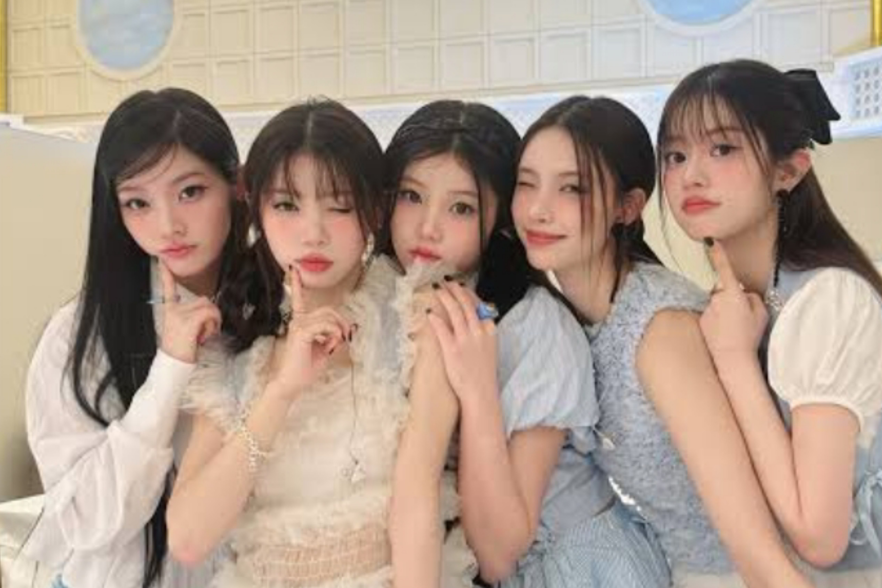 Momentum ILLIT Menuju Perayaan Debut Kedua yang Gemilang