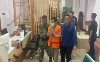 Pajak Rakyat untuk Gaya Hidup: Kades Neglasari Resmi Kenakan Rompi Oranye