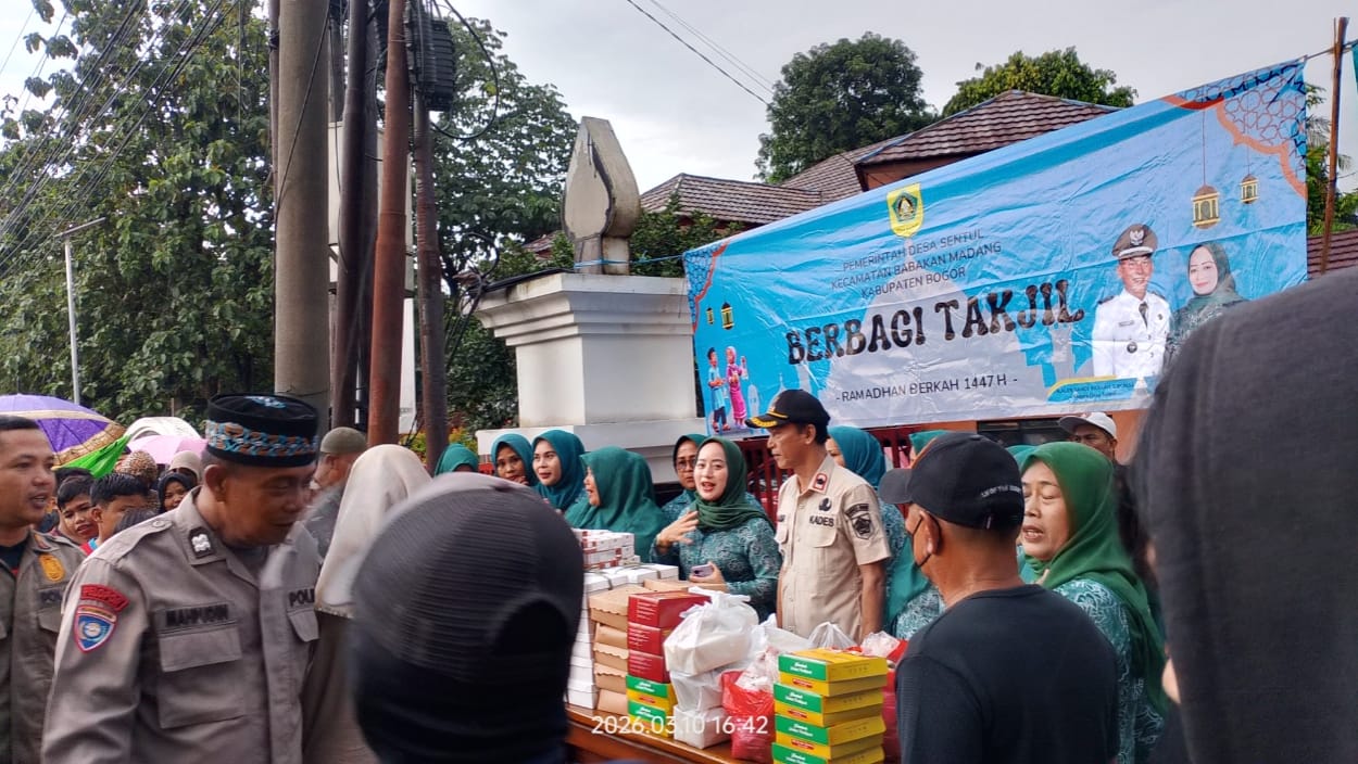 Pemerintah Desa Sentul Bagikan 2.500 Paket Takjil Gratis kepada Warga dan Pengguna Jalan di Bulan Suci Ramadan 