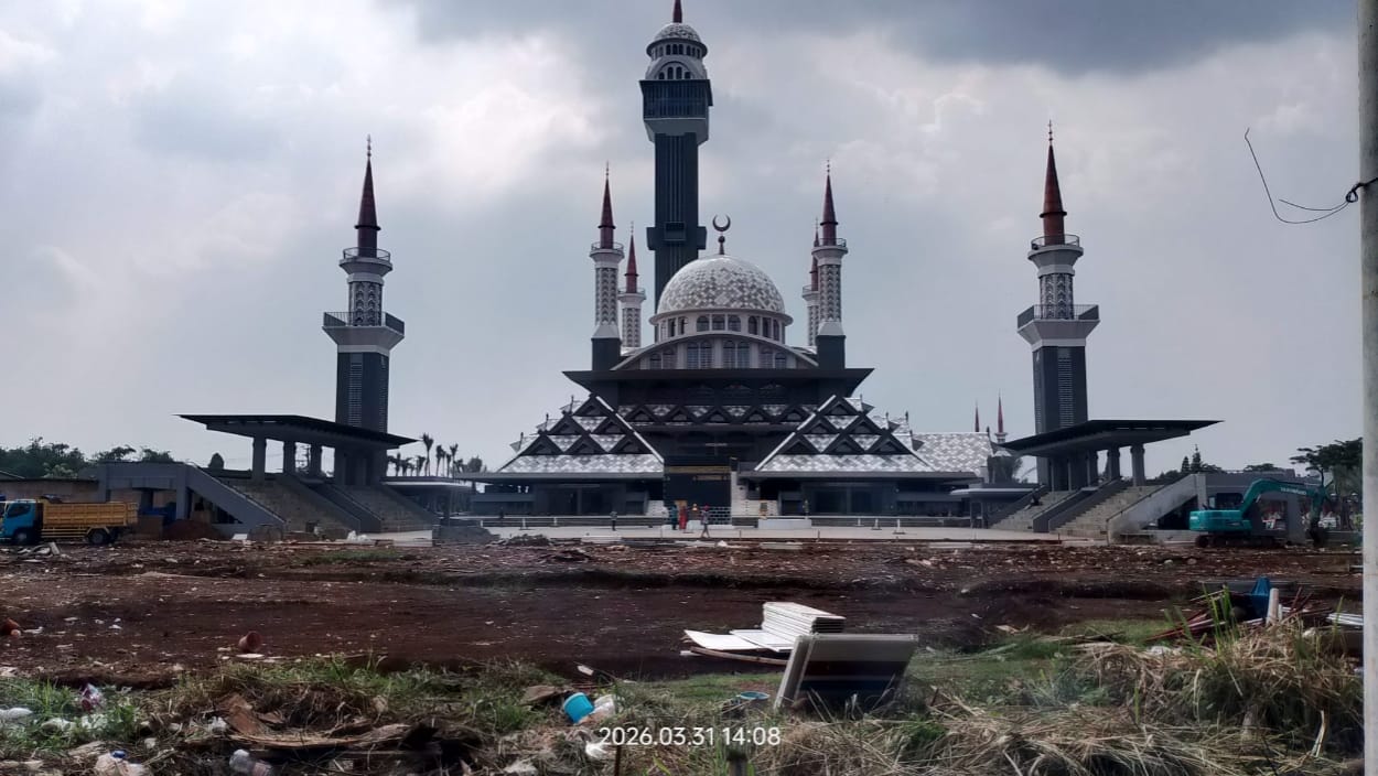 Penundaan Hotel Haji Masjid Raya Nurul Wathon Pakansari Langkah Tepat, Jangan Paksakan Proyek Mercusuar!!