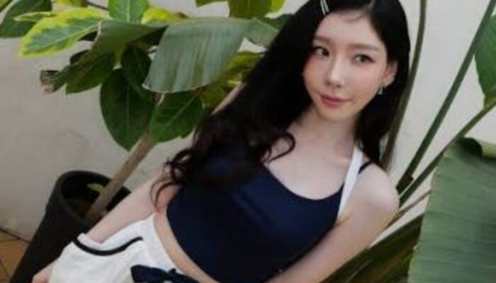 Perayaan Ulang Tahun Taeyeon SNSD: Tampil Elegan bak Boneka