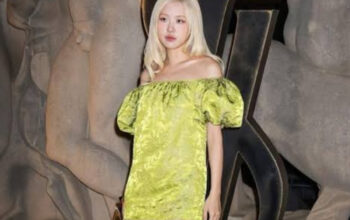 Pesona Rosé BLACKPINK di Paris Fashion Week