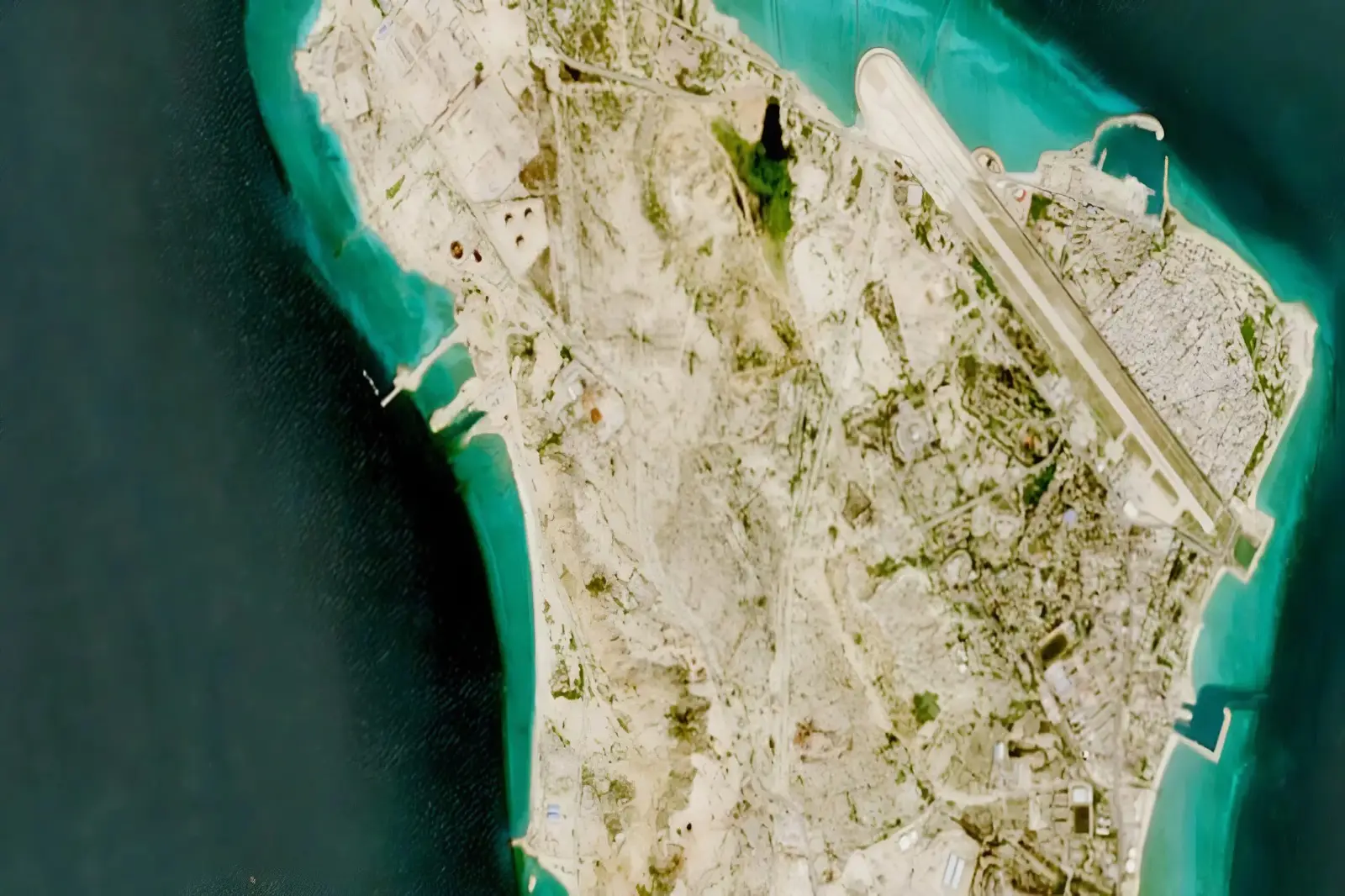 Pulau Kharg Iran Disorot Usai Laporan Serangan AS