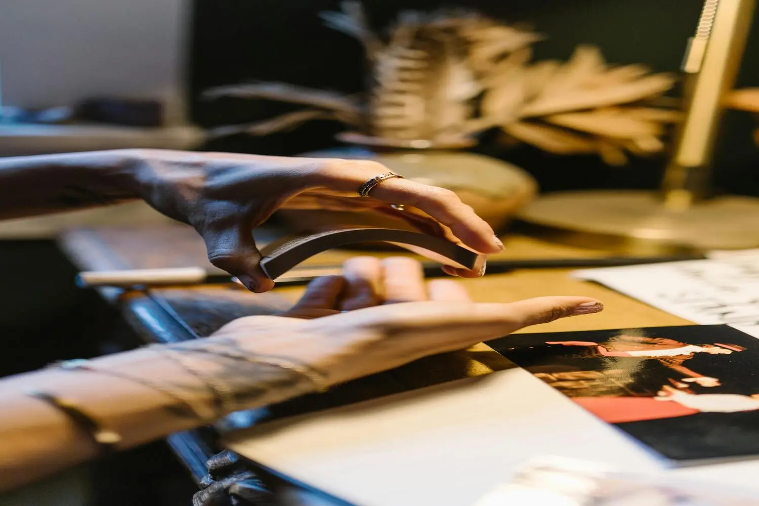 Ramalan Zodiak Rabu 18 Maret 2026: Intuisi Menguat, Komunikasi Rawan Keliru