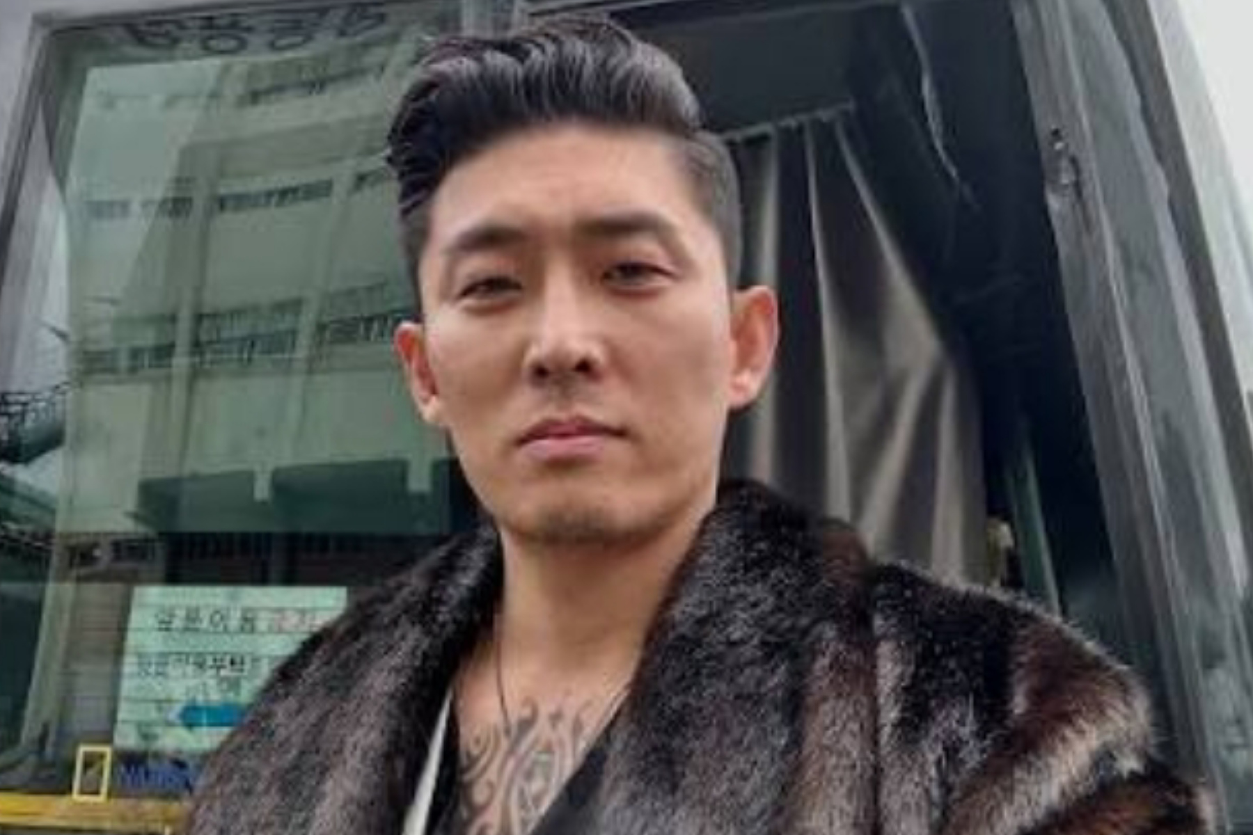 Resmi! Aktor Go Joon Akan Menikahi Kekasihnya pada 5 April Mendatang