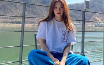 Seulgi Red Velvet: Gaya Bohemian Chic di Bandara Incheon