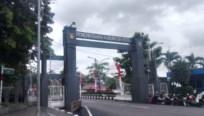 Sistem Pembuatan Perizinan di Kabupaten Bogor Jadi Sorotan: Mau Tertib Malah Dipersulit Birokrasi Berbelit