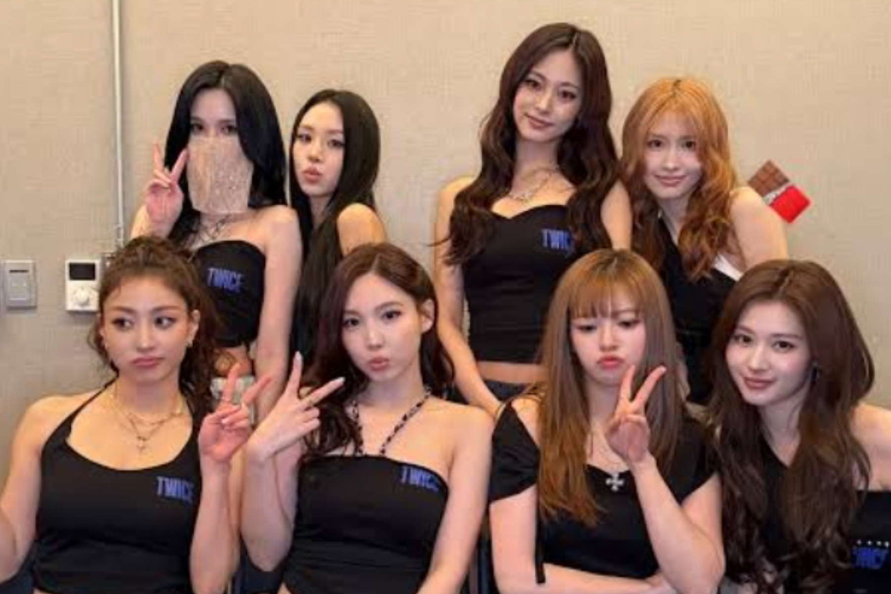 Sukses Besar! TWICE Guncang Taipei Dome Selama Tiga Malam