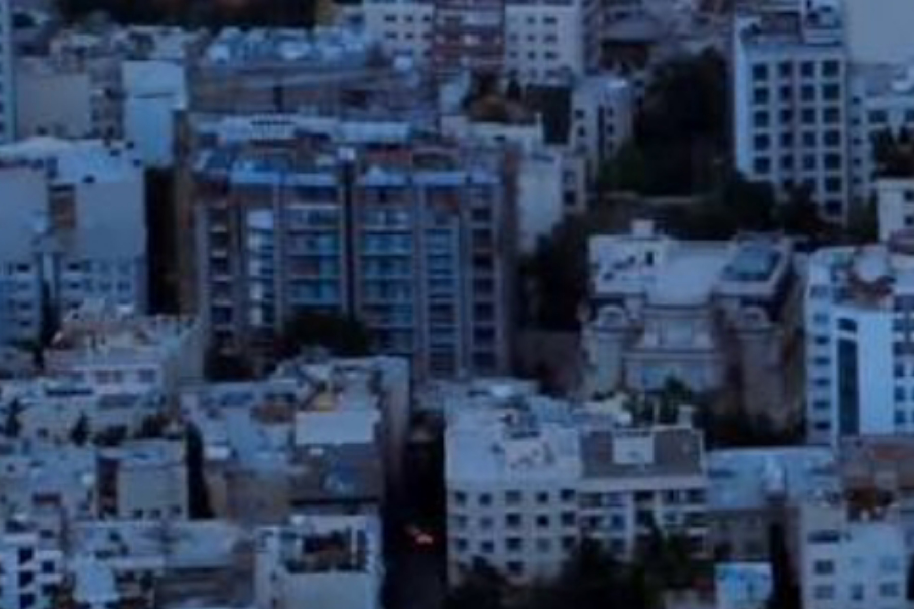 Teheran Mencekam: Warga Iran Gambarkan Dahsyatnya Serangan Udara