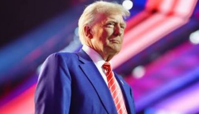 Trump Temui Raksasa Pertahanan AS di Tengah Menipisnya Amunisi