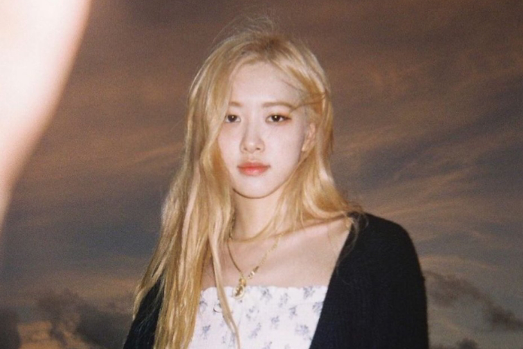 Viral! Rosé BLACKPINK Wujudkan Koreografi Buatan Fans
