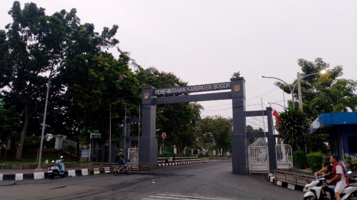 Warga Mengeluh, Urus PBG di Kabupaten Bogor Berbelit: Dua Tahun Tak Kunjung Jadi