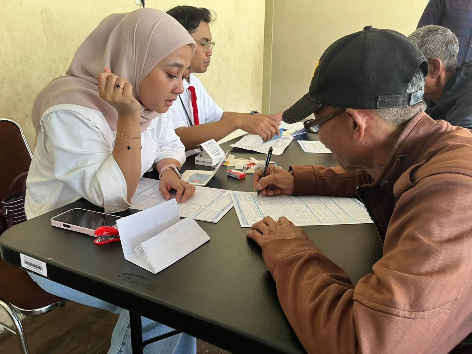 232 KK Terdampak Situ Ciburuy di Bandung Barat Mulai Terima Kompensasi