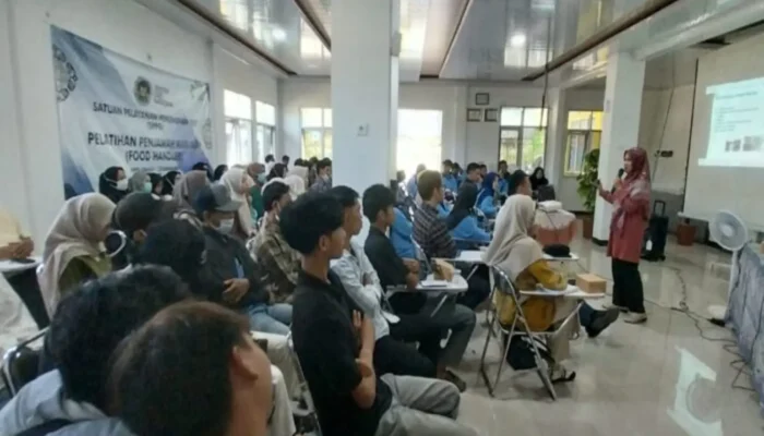 Akselerasi Standar Penjamah Pangan: 67% Dapur SPPG MBG di Sukabumi Kantongi Sertifikat Laik Higiene Sanitasi
