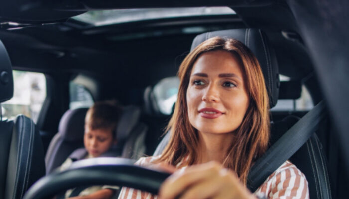 Bahaya Mengintai di Jalan: Pentingnya Fokus Saat Berkendara