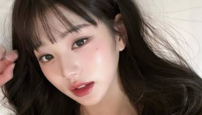 Bak Boneka Hidup! Intip Gaya Sporty dan Lovely Wonyoung IVE di Sesi Foto Terbaru