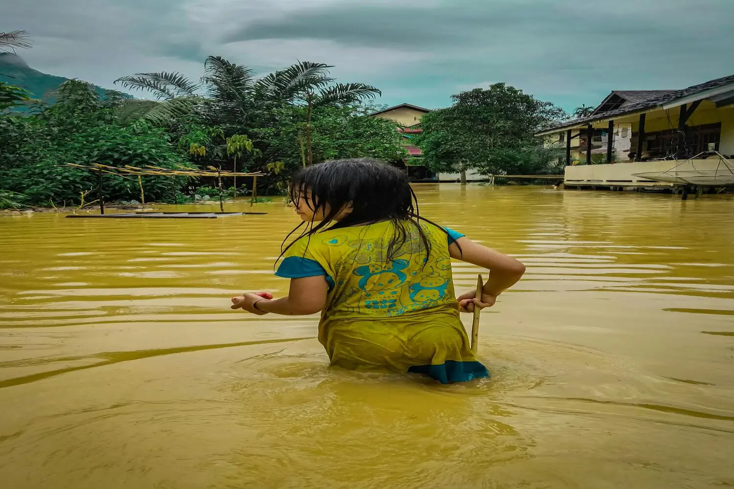 Banjir di Kabupaten Demak Meluas, Ribuan Warga Mengungsi