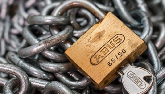 Bebas dari Penjara Pikiran: Cara Menghindari Belenggu Ego