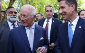Benarkah Aliansi Retak? Drama Bocoran Diplomat di Balik Kunjungan King Charles