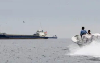 Blokade Pelabuhan Iran Mulai Senin: Ancaman Perang Terbuka di Selat Hormuz?