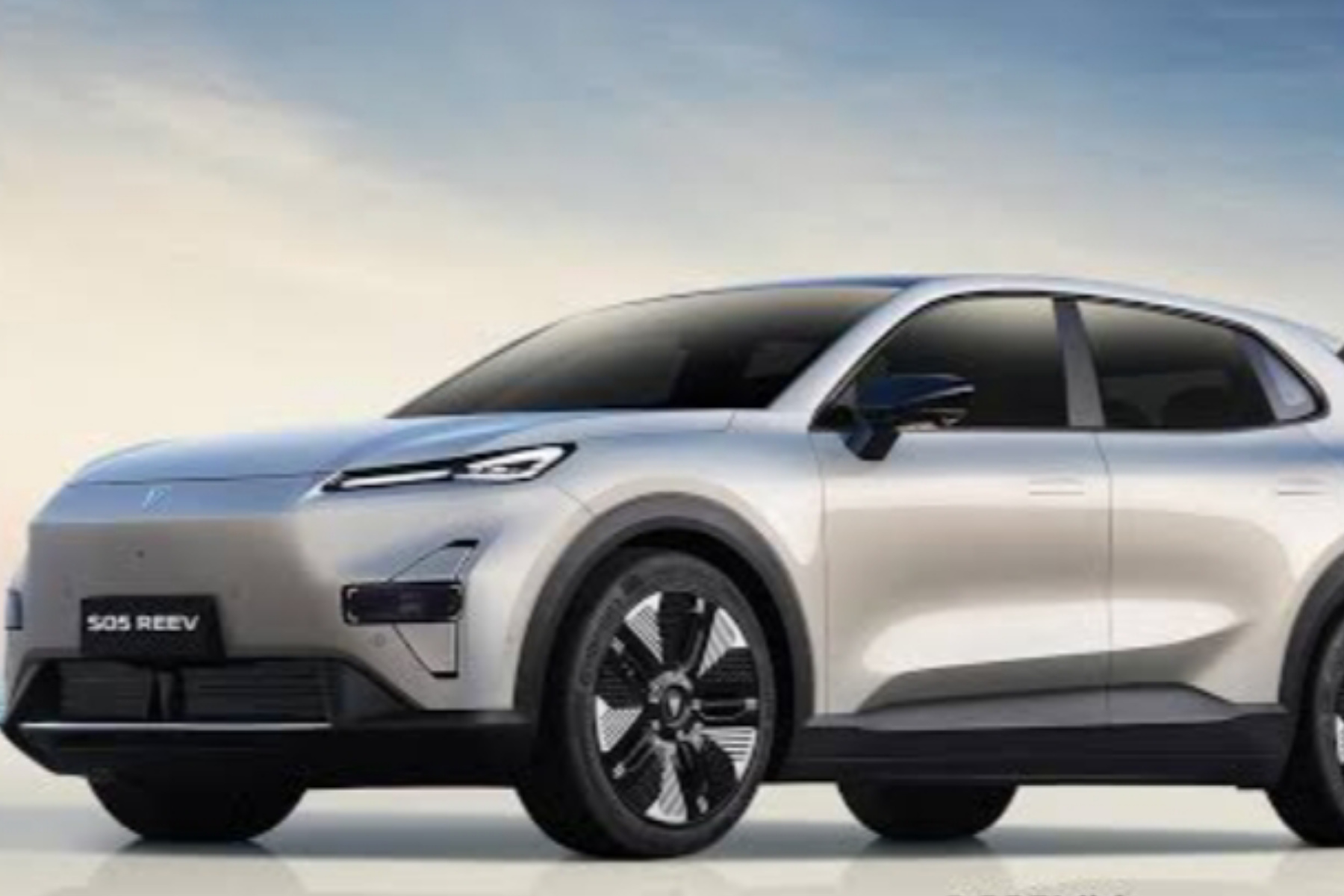 Changan Deepal S05 REEV: Mobil Listrik Tanpa Cemas Jarak Tempuh