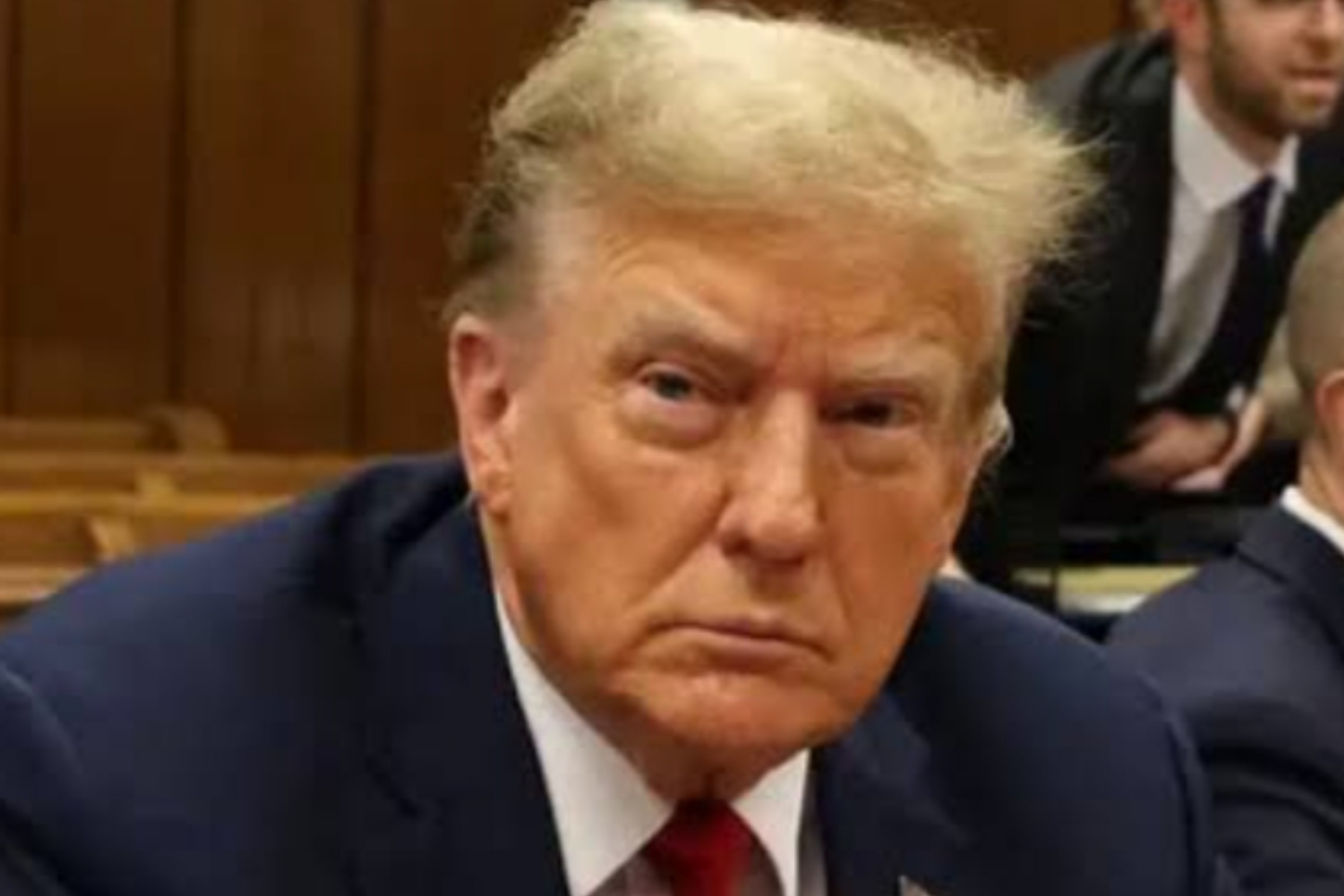 Donald Trump Sita Kapal Iran di Tengah Ancaman Serangan Infrastruktur