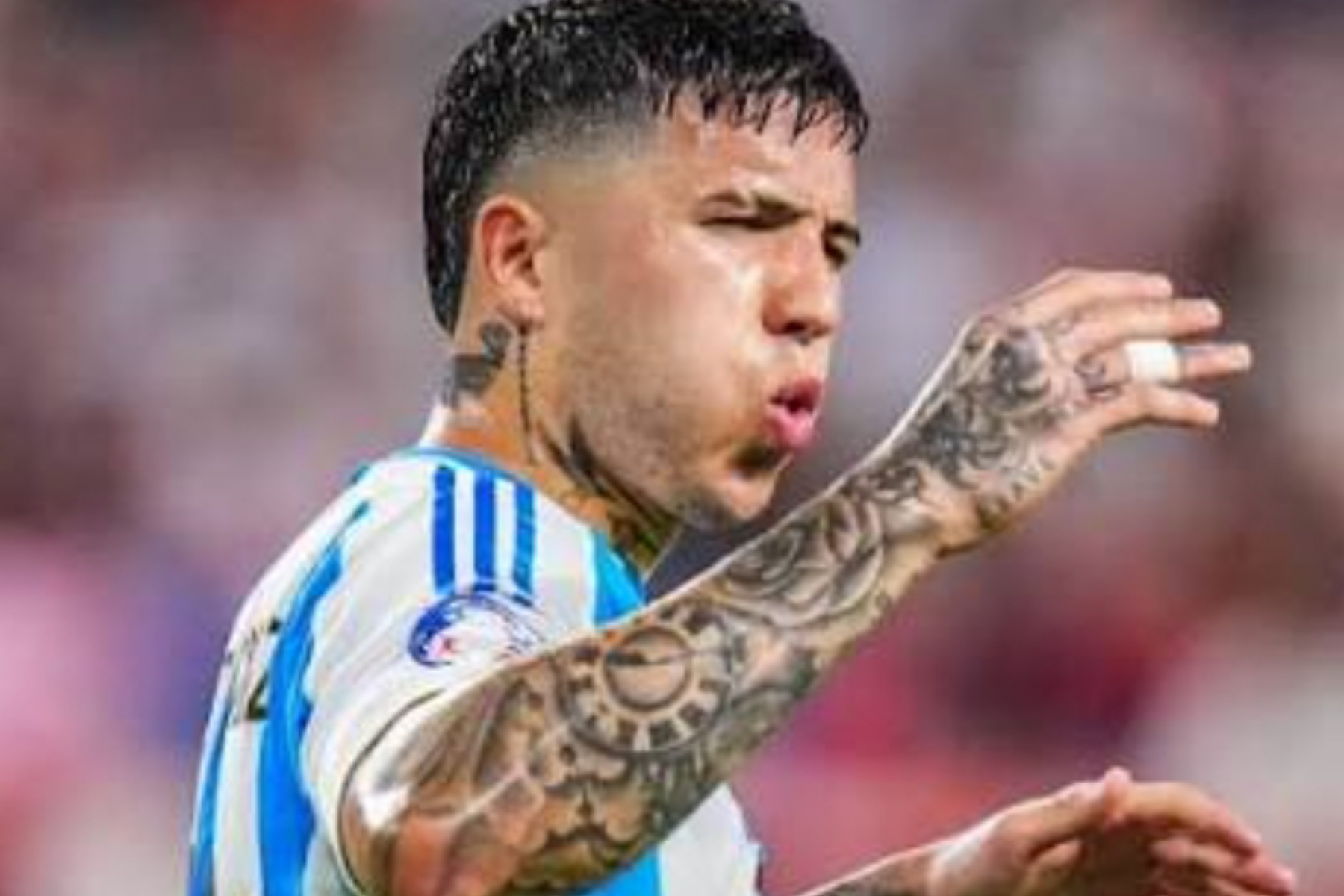 Drama Kapten Chelsea: Peluang Enzo Fernandez Kembali Pimpin The Blues