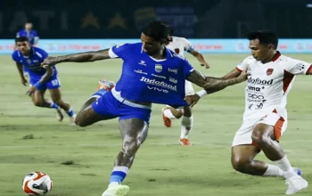 Dramatis! Persib Menang 10 Pemain, Bali United Tumbang 3 Dramatis! Persib Menang 10 Pemain, Bali United Tumbang