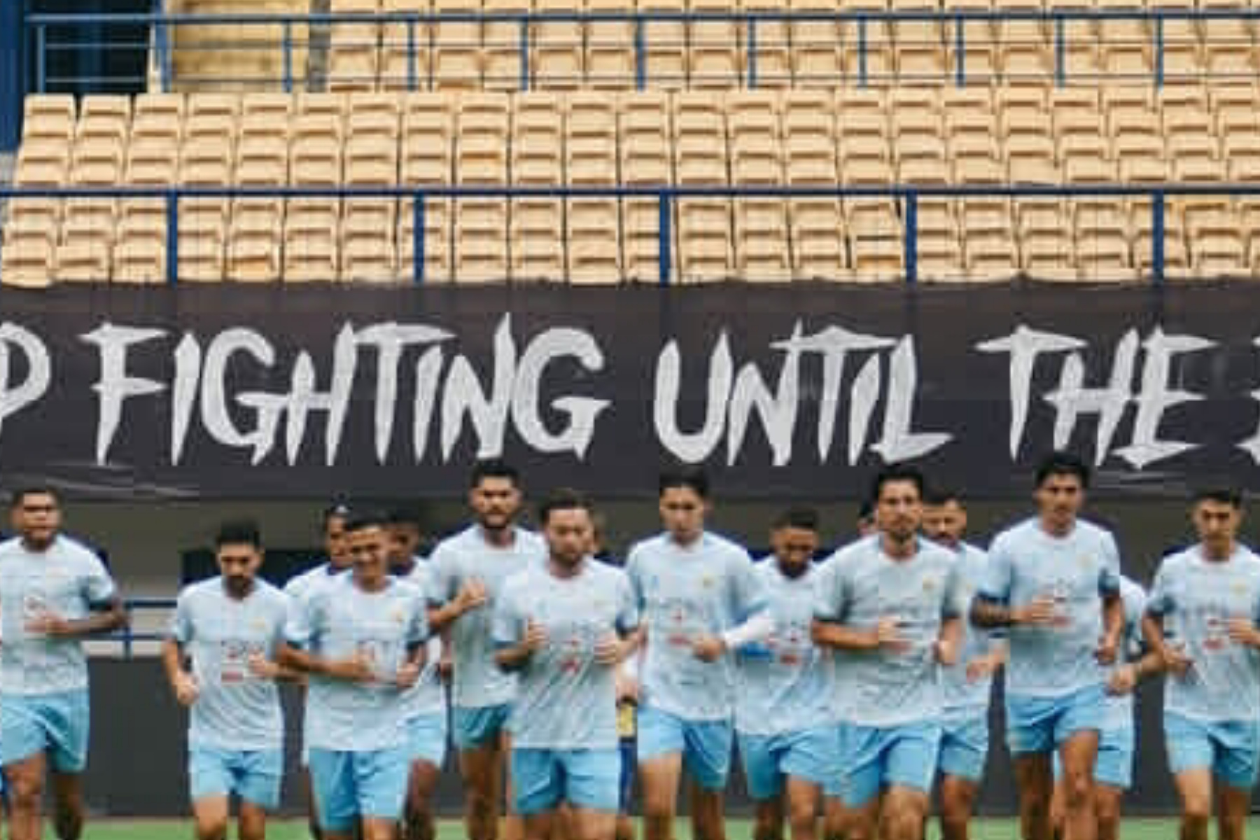 Duel Panas di GBLA: Mampukah Arema FC Runtuhkan Dominasi Persib Bandung?