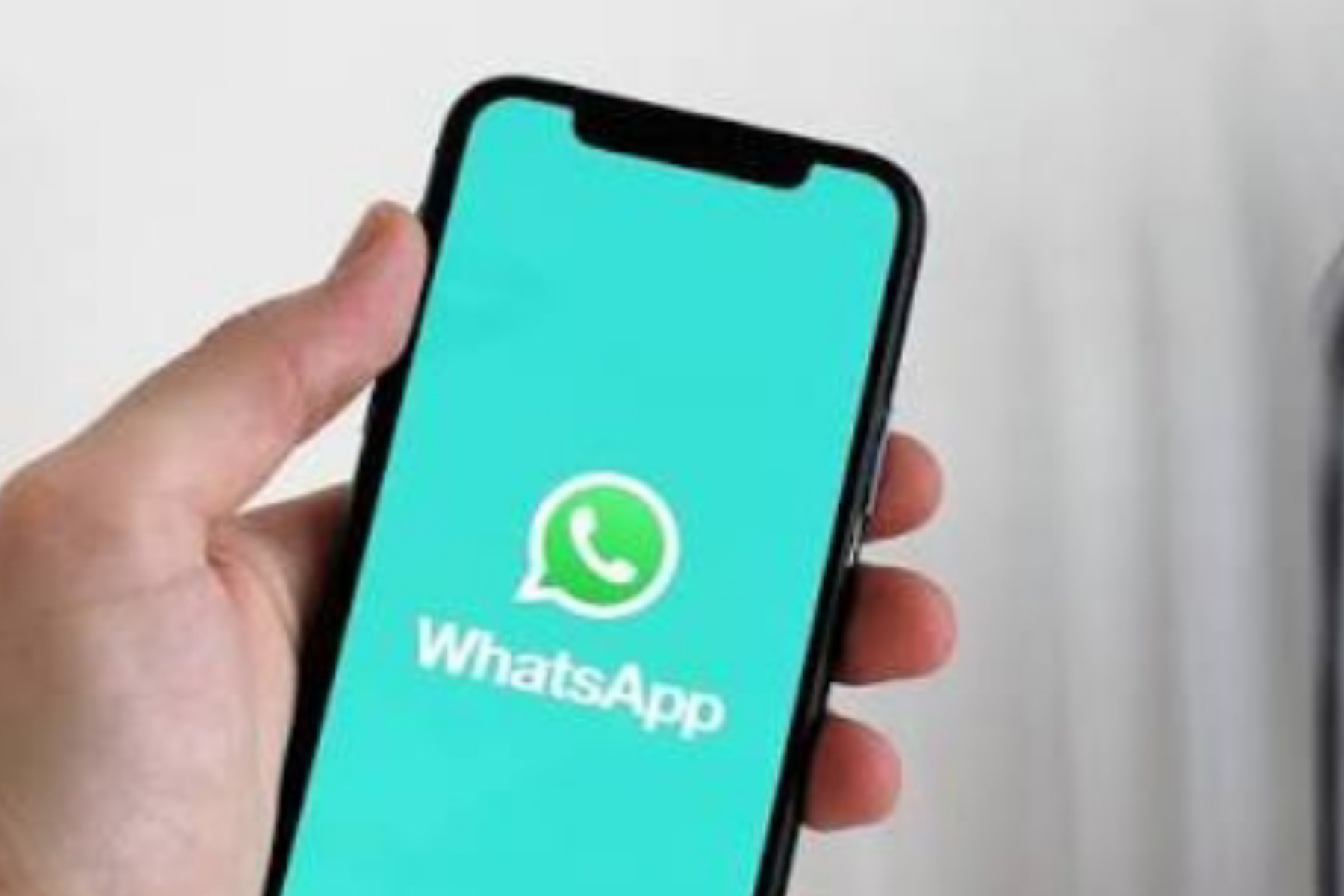 Fitur Baru WhatsApp: Telepon Jernih Tanpa Gangguan Suara Bising!