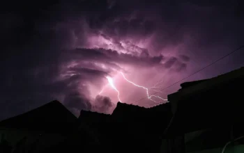 Gelombang Panas Picu Badai Petir, 14 Warga Bangladesh Tewas