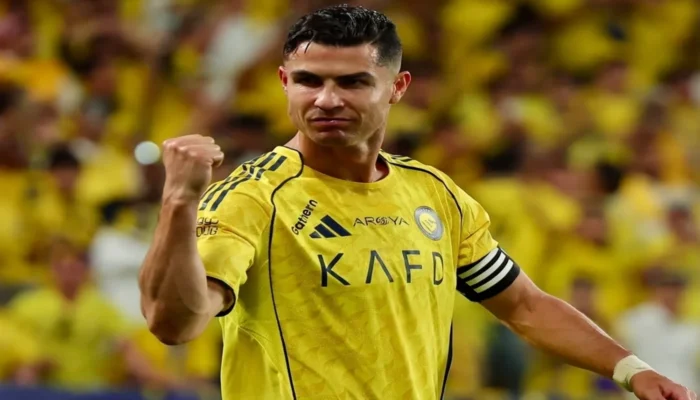 Gila! Cristiano Ronaldo Dekati 1.000 Gol