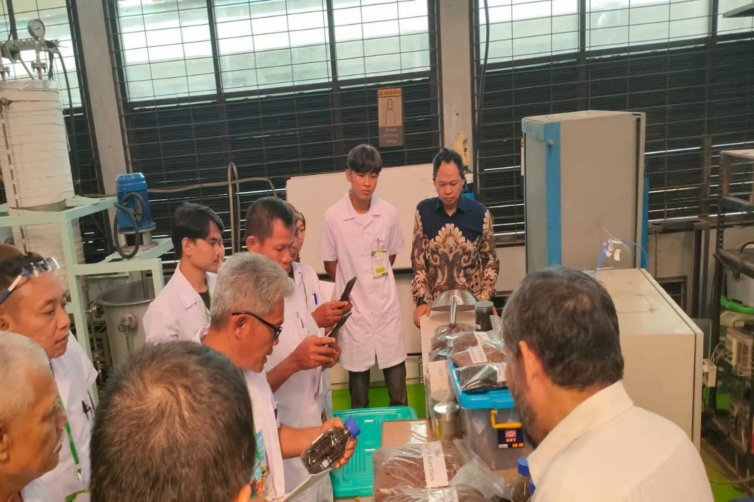 ITB–PLN Latih Petani, Biomassa Jadi Peluang Baru