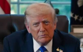 Isu "Raja Trump": Klarifikasi Strategis di Tengah Kunjungan Kerajaan