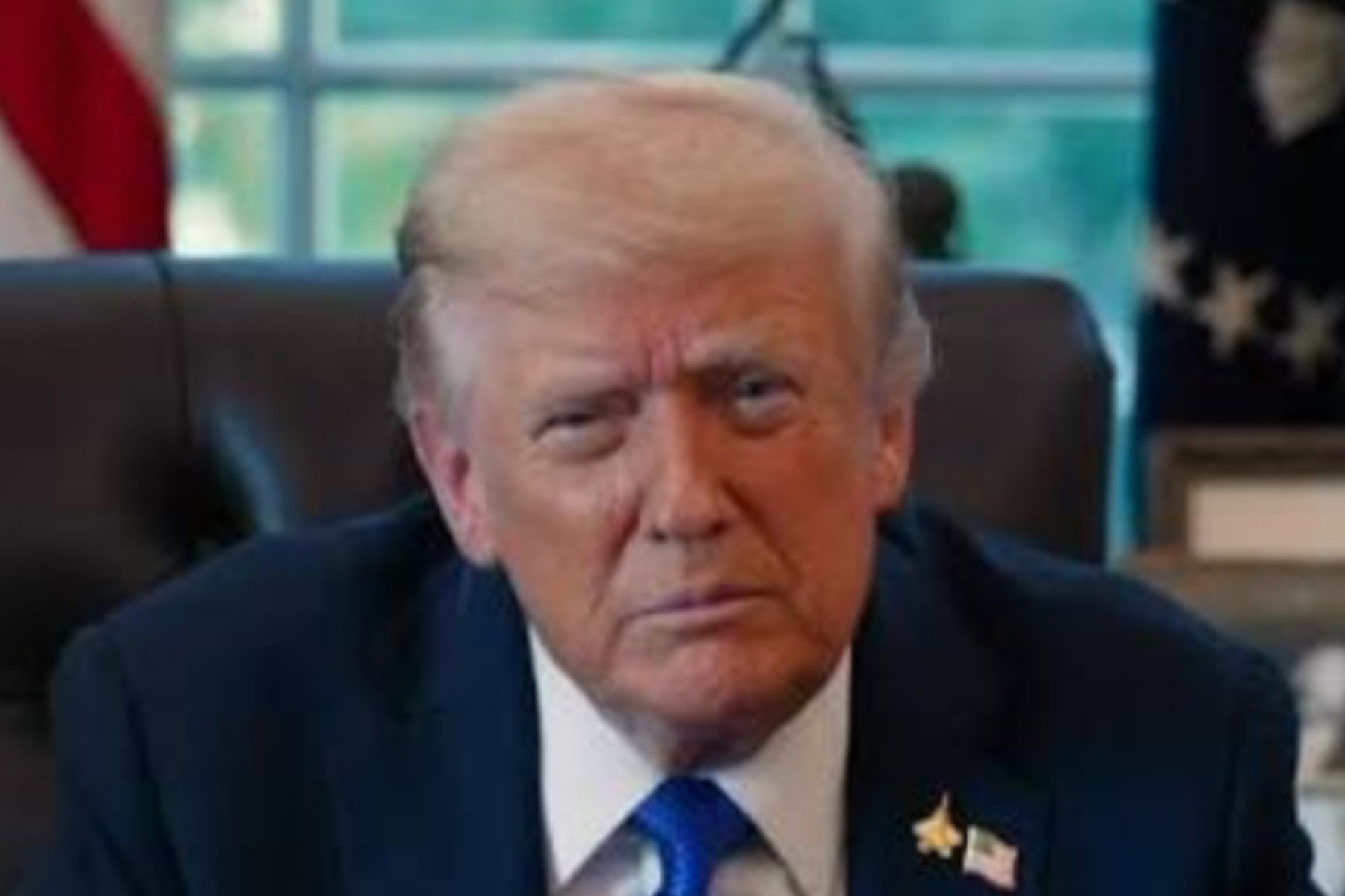 Isu "Raja Trump": Klarifikasi Strategis di Tengah Kunjungan Kerajaan