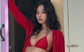 Jennie BLACKPINK x Frankies Bikinis: Tren Swimwear Musim Panas! 4 Jennie BLACKPINK x Frankies Bikinis: Tren Swimwear Musim Panas!