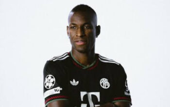 Juventus dan AC Milan Rebutan Nicolas Jackson dari Chelsea