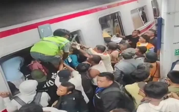 Kecelakaan Kereta Api di Bekasi! 7 Tewas, Puluhan Luka