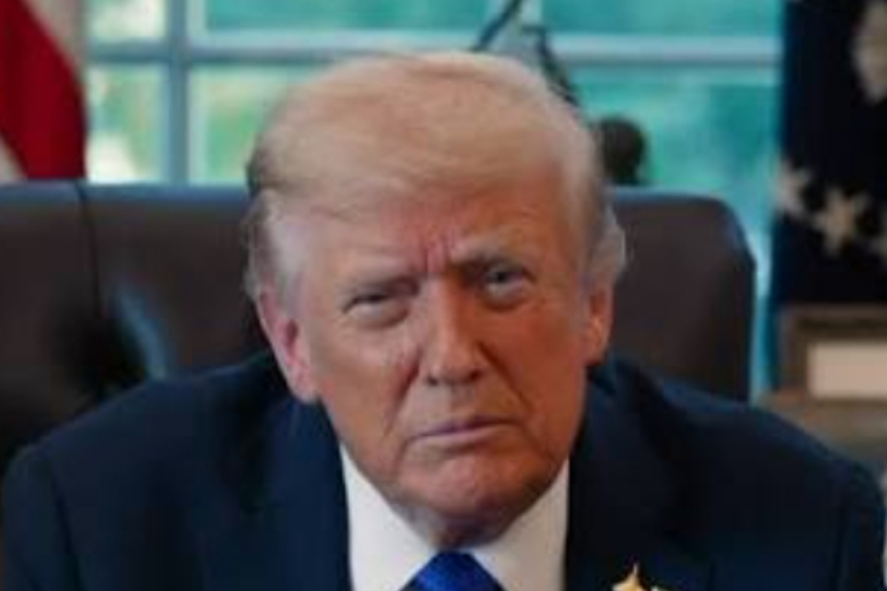 Ketegangan Meningkat! Trump Klaim Dominasi Udara Setelah Penyelamatan di Iran