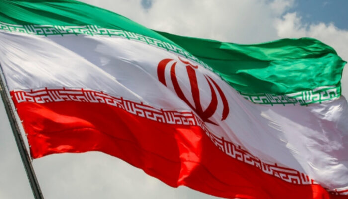 Ketegangan Meningkat: Iran Siap Balas Blokade Amerika Serikat