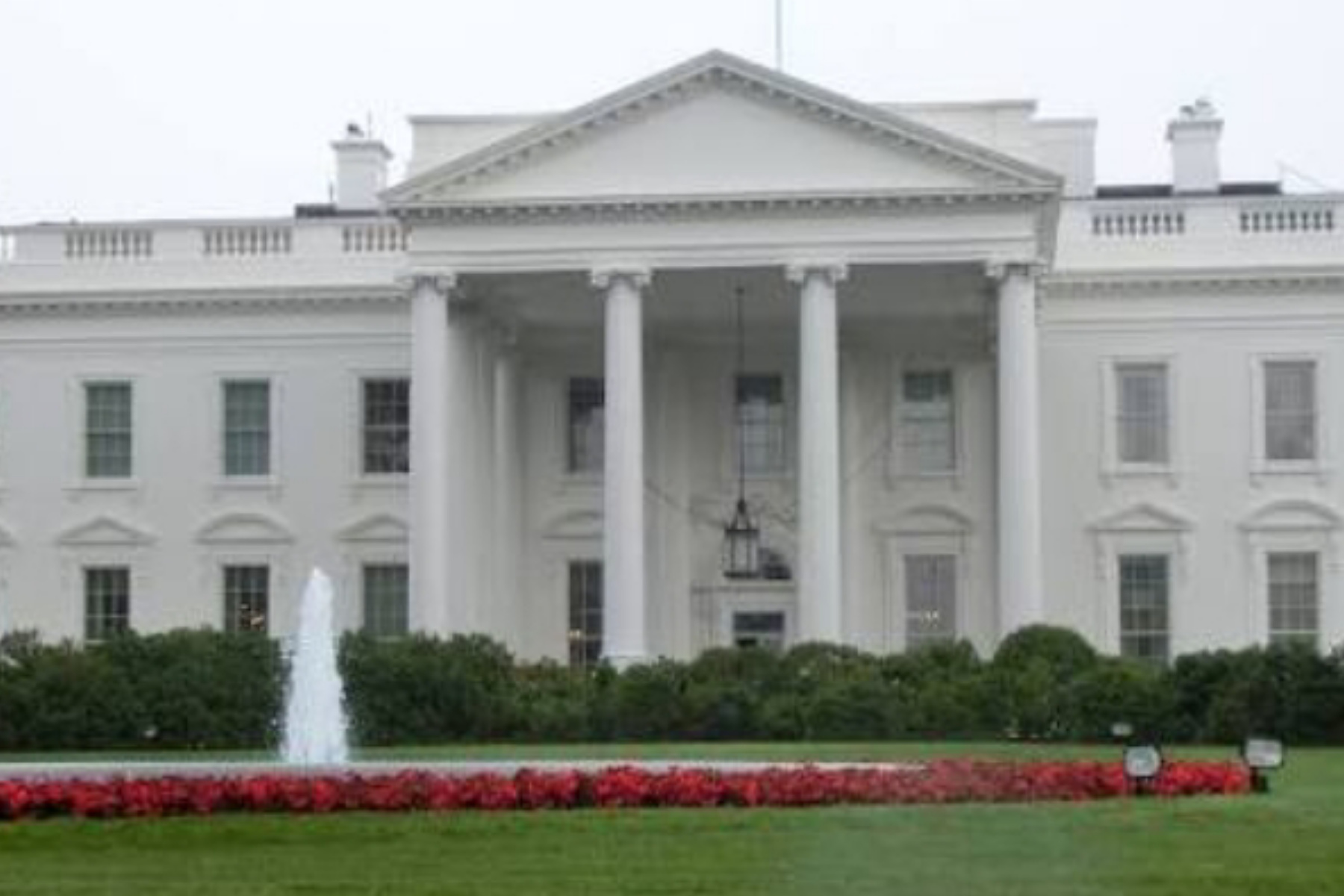 Ketegangan di Jamuan Makan Malam Gedung Putih