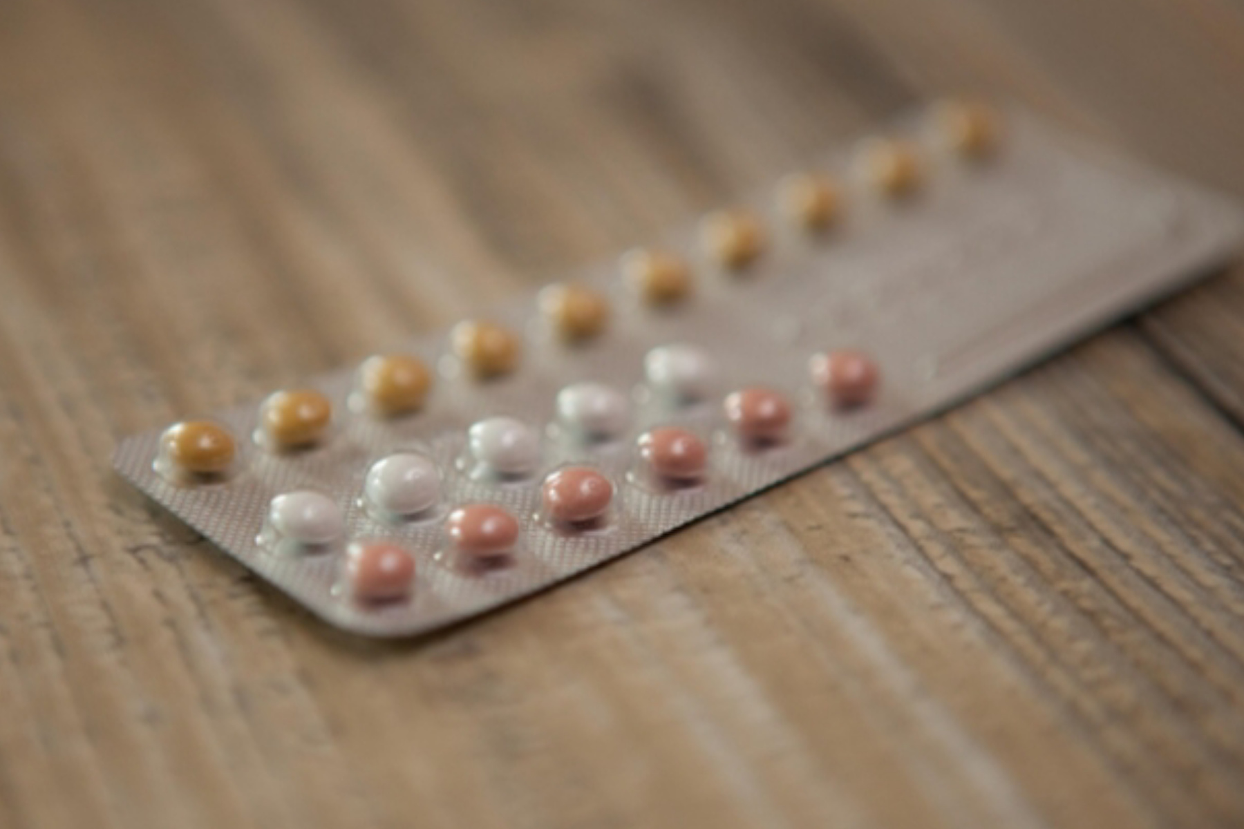 Lebih dari Kontrasepsi: Manfaat Pil KB untuk Remaja