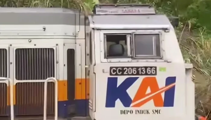 Longsor Hantam Jalur KA Bandung Barat, Sejumlah Perjalanan Dibatalkan