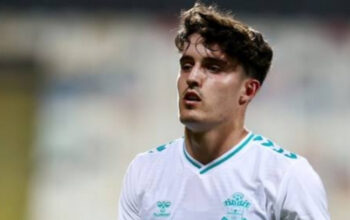 Man City Siapkan Rekor Dunia demi Boyong Tino Livramento dari Newcastle