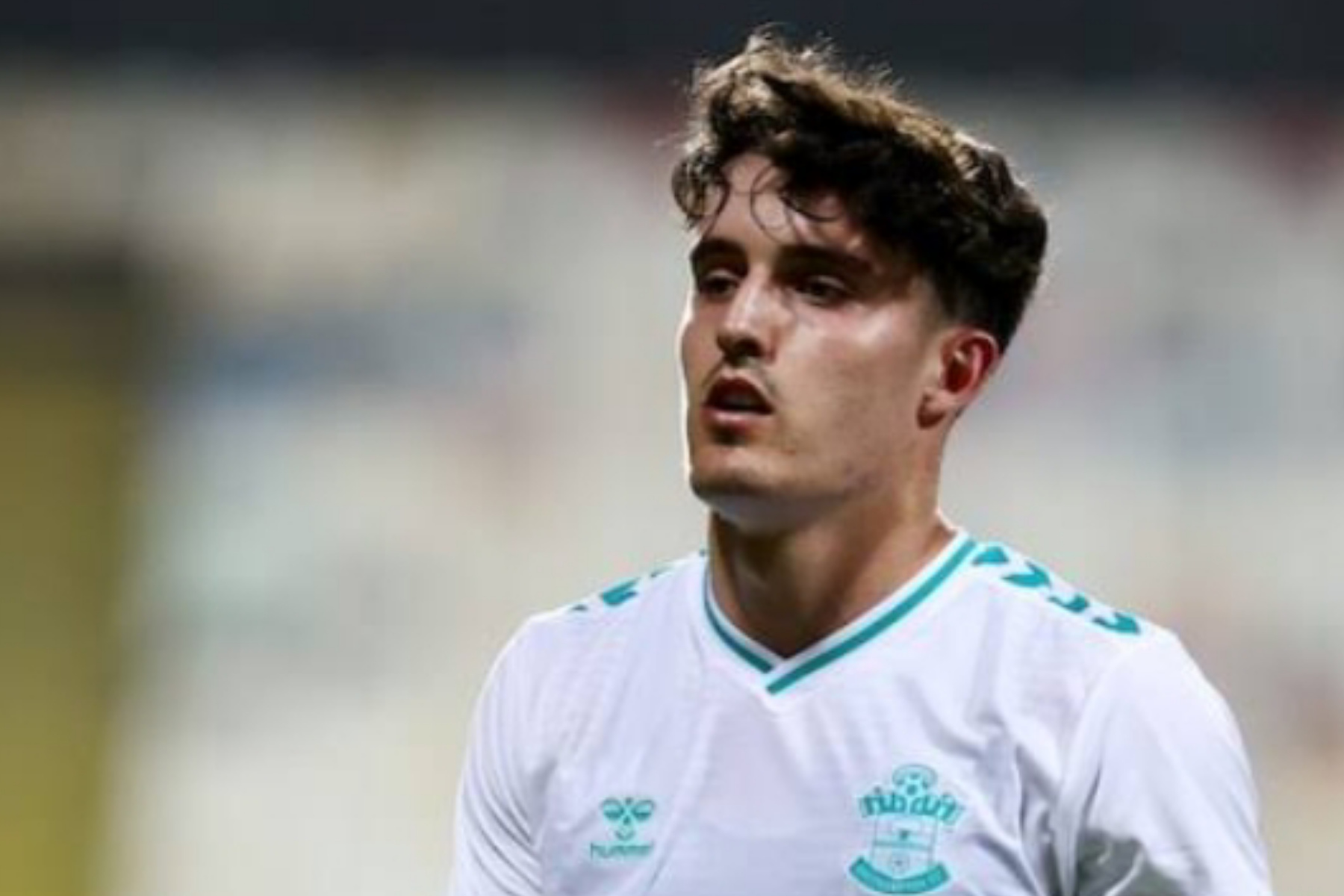 Man City Siapkan Rekor Dunia demi Boyong Tino Livramento dari Newcastle