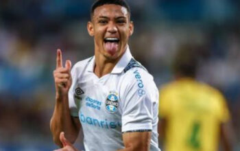 Masa Depan Gustavo Nunes: Brentford Lebih Pilih Pinjaman di Inggris?