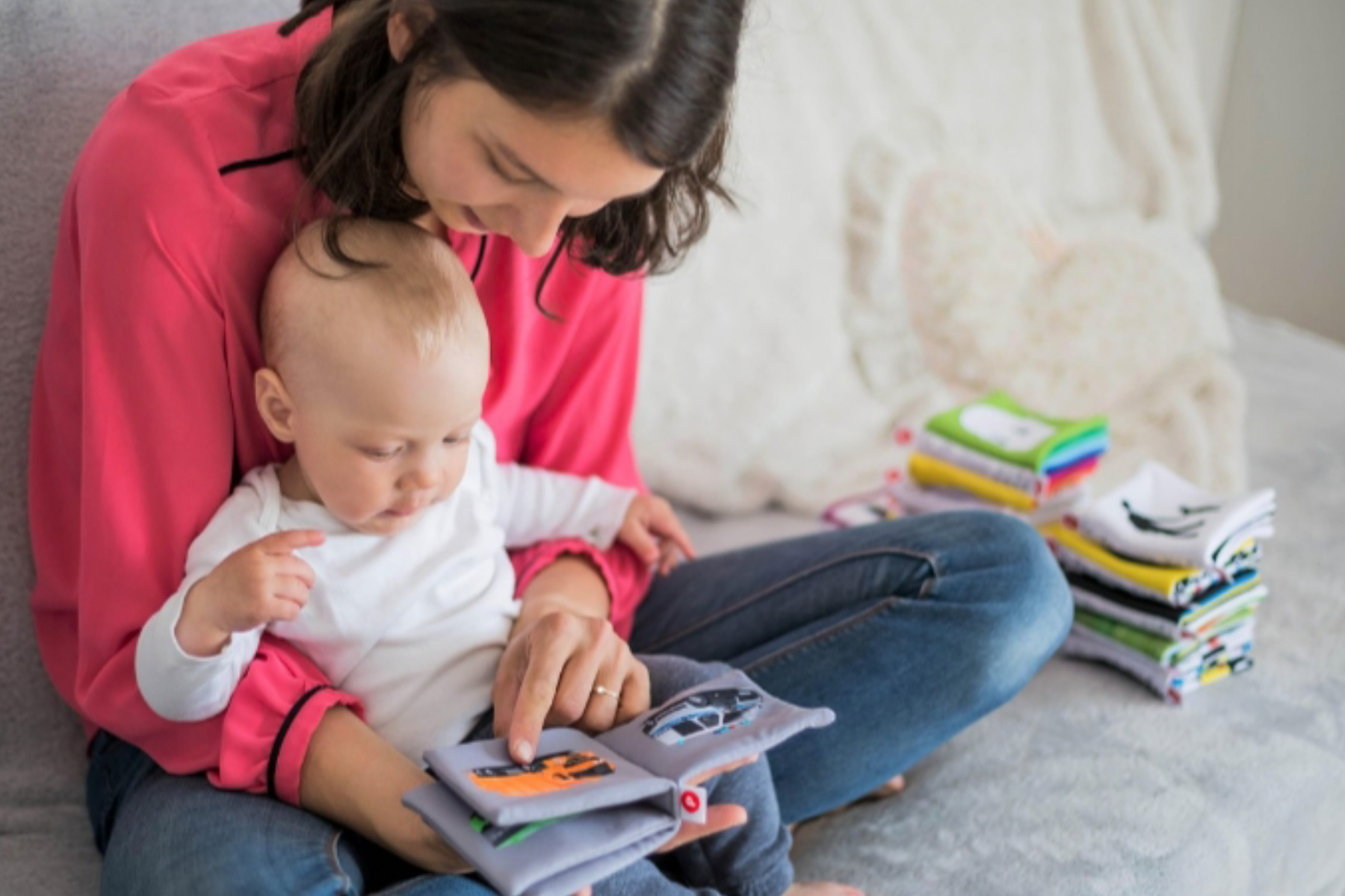 Mengenal Teknik Marmet: Rahasia Memerah ASI Tanpa Alat