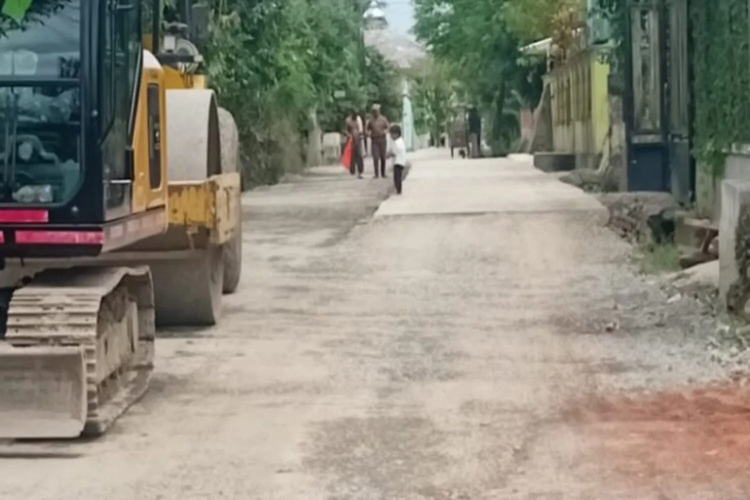 Pelaksana Proyek Pengecoran Jalan Malangnengah, Sukatani, Purwakarta Terancam Pemutusan Kontrak Kerja ?