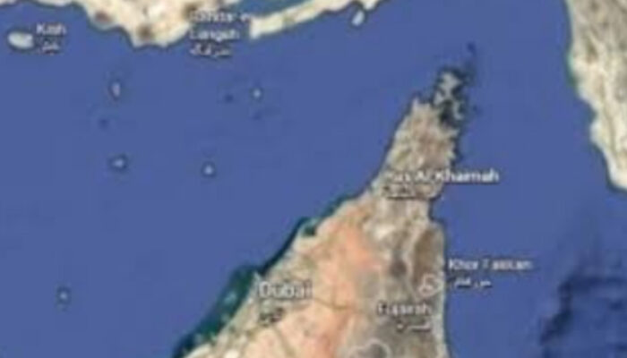 Pentingnya Selat Hormuz: Jalur Nadi Energi Dunia yang Rawan Konflik